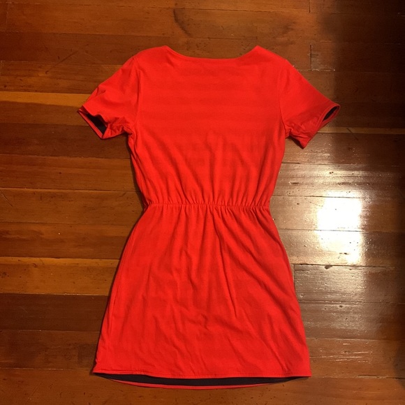 Kate Spade Saturday Reversible Dress - Picture 2 of 5